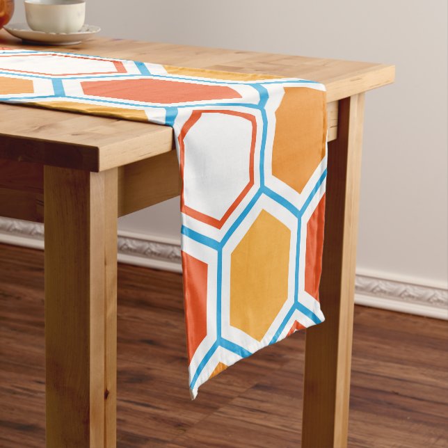 Hexagon in orange, blue and white kurzer tischläufer (Beispiel)