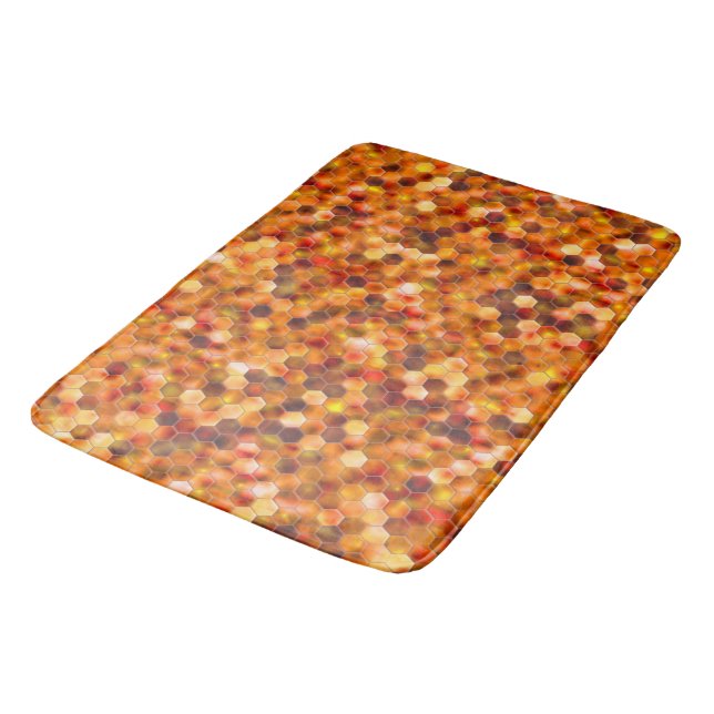 Hexagonmosaik an Stellen in rötlichen Tönen werfen Badematte (Schrägansicht)
