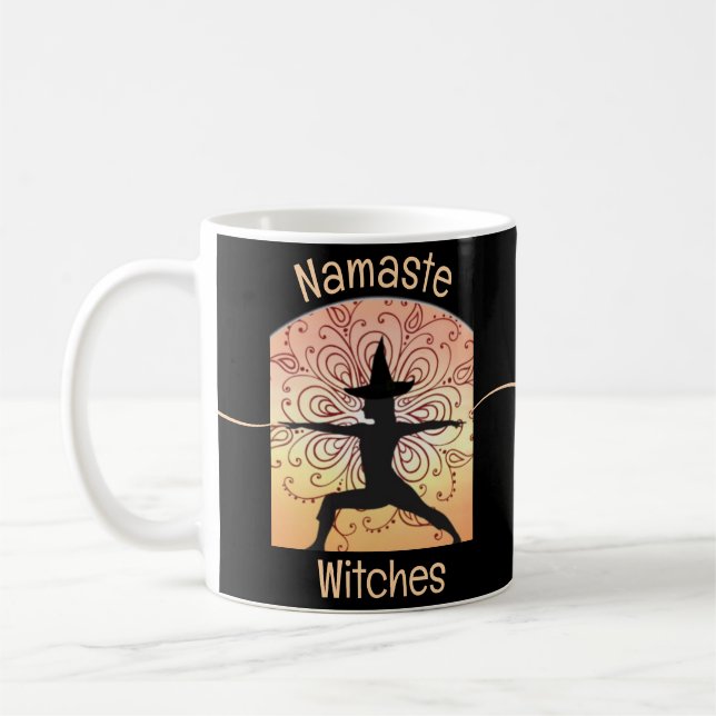 Hexe Namaste Hexen Halloween Yoga Orange Black Kaffeetasse (Links)