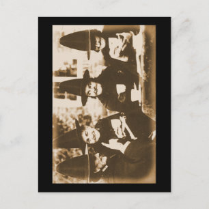 Hexen-Teeparty – sepia Postkarte