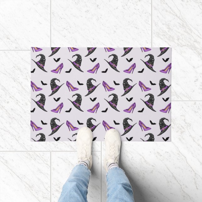 Hexenhut Lilac-Heelse mit Fledermausmuster Fußmatte (Indoor)