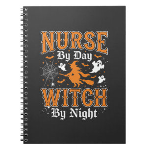 Hexenkrankenschwester Halloween Design (2) Notizblock