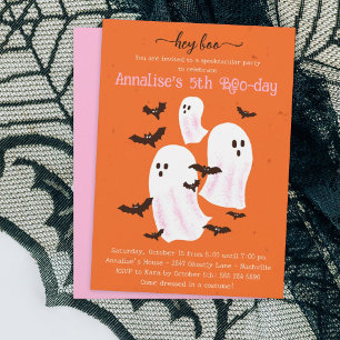 Hey Boo Halloween-Party Einladung - Niedliche Geis