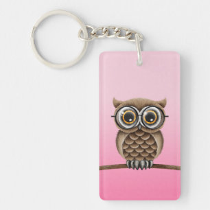 Hibou Brown pelucheux mignon avec des verres de