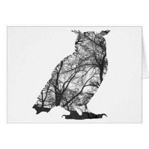 Hibou de l'aigle arbres forestiers