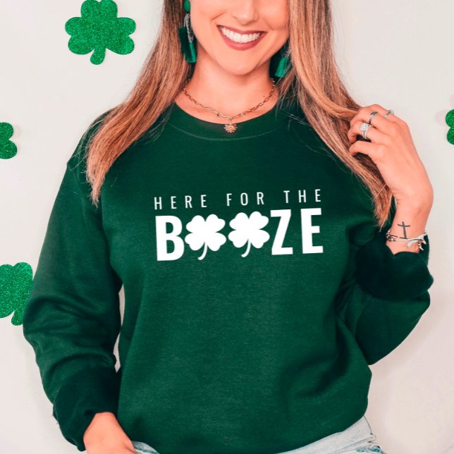 Hier für das Booze St. Patrick's Day Sweatshirt (Von Creator hochgeladen)