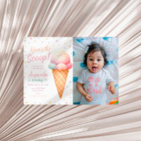 Hier ist das Scoop Ice Cream Birthday Foto