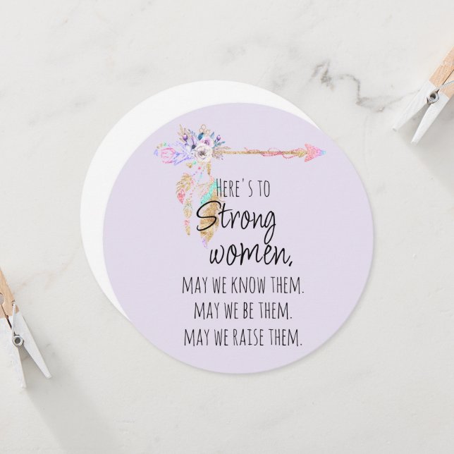 Hier ist zu Strong Women Boho Floral Arrow Lilac (Vorderseite/Rückseite Beispiel)