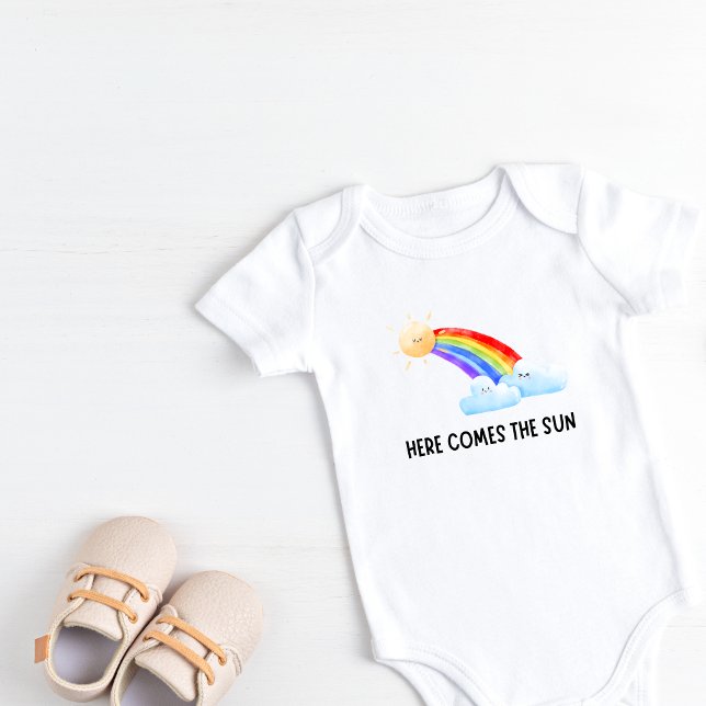 Hier kommt der Rainbow Baby Bodysuit Strampler (Von Creator hochgeladen)