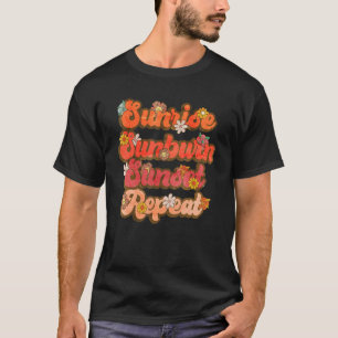 Hier kommt der Sonnenaufgang Sonnenbrand Sonnenunt T-Shirt