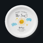 Hier kommt die Sonnenschirm-Babydusche Pappteller<br><div class="desc">Niedliche Babyduschplatte zum Sonnenschein mit Aquarellbildern einer lächelnden Sonne mit Sternen und Wolken. Im Text steht: "Hier kommt der Sohn." Babydusche für einen Baby.</div>