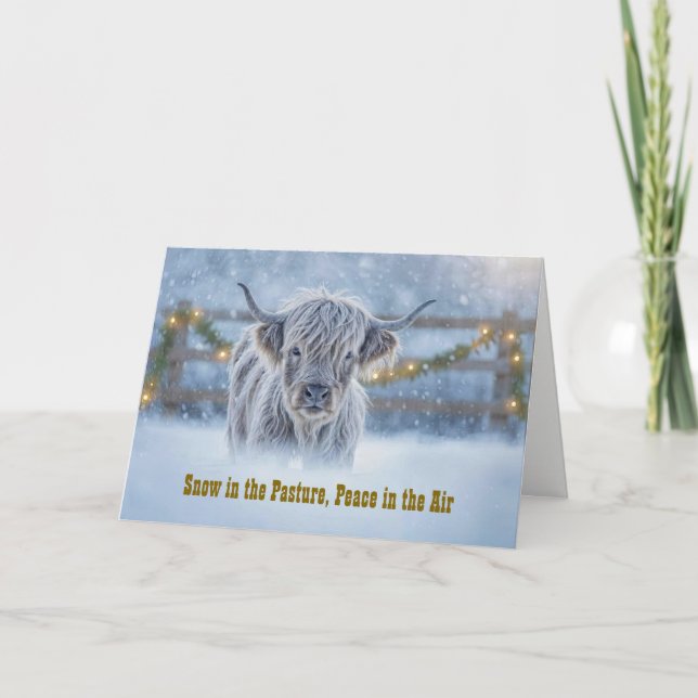 Highland Calf in a Pasture of Snow Garland Lights  Karte (Vorderseite)