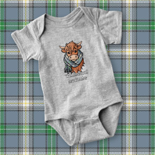 Highland Cow mit MacDowall Tartan Scarf Baby Strampler