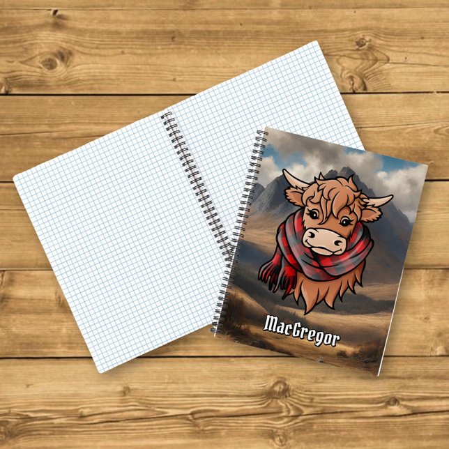 Highland Cow mit Rob Roy MacGregor Tartan Scarf Notizbuch (Von Creator hochgeladen)