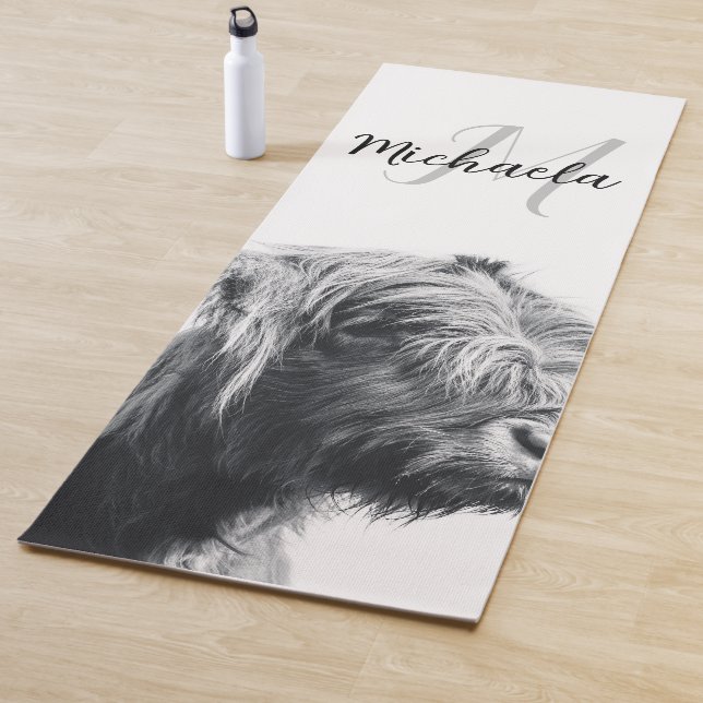 Highland cow portrait initial monogram black white yogamatte (Beispiel)