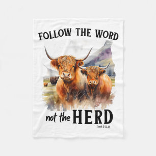 Highland-Kuh folge dem Wort, nicht der Herde Chris Fleecedecke
