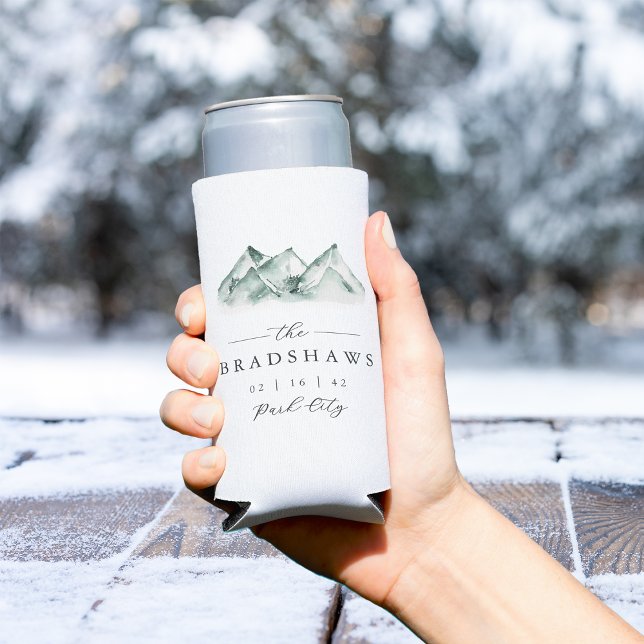 Highland | Watercolor Mountain Wedding Favor Selters Dosenkühler (Von Creator hochgeladen)