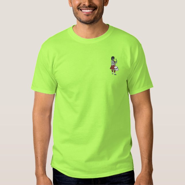 Highlander Drummer Besticktes T-Shirt (Vorderseite)