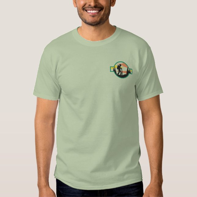 Hiker Besticktes T-Shirt (Vorderseite)