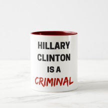 Hillary Clinton is ein Verbrecher