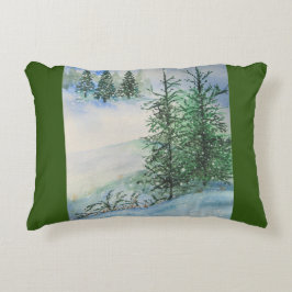 Hillside Evergreens und Snow Dekokissen