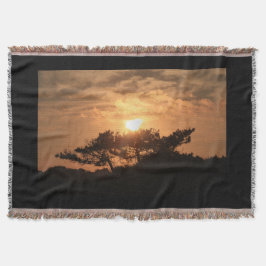 Hillside Sunset Throw Blanket Decke