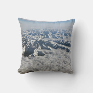 Himalaja-Gebirge unter Wolken - Tibet Kissen