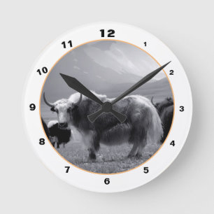 Himalayan Yaks & Mountains in Ladakh / Tibet Yak Runde Wanduhr