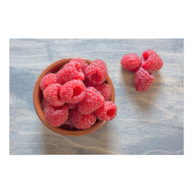 Himbeeren, frisch in einer Schüssel Fotodruck (Vorne)