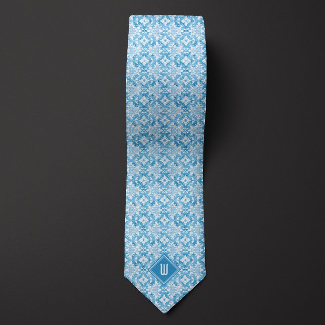 Himmelblaues Blumenmonogramm Krawatte (Von Creator hochgeladen)