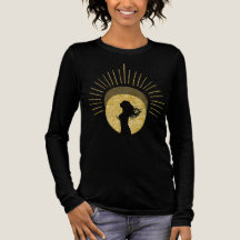 Himmelsgöttin-Silhouette in goldenem Aura-Kunstwer