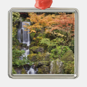 Himmlische Fälle und Herbstfarben Silbernes Ornament