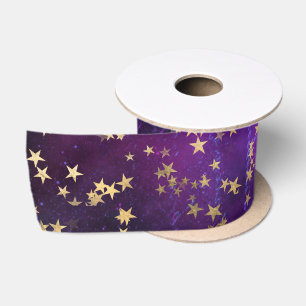 Himmlische goldene Sterne auf violettem Galaxiehin Satinband