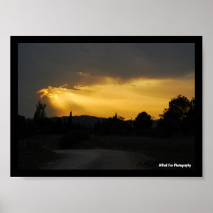 Himmlische Sonnenstrahlen in der Himmelslandschaft Poster
