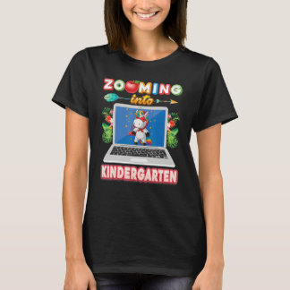 Hineingezoomt in die virtuelle Einhorn-Ki-Gruppe i T-Shirt