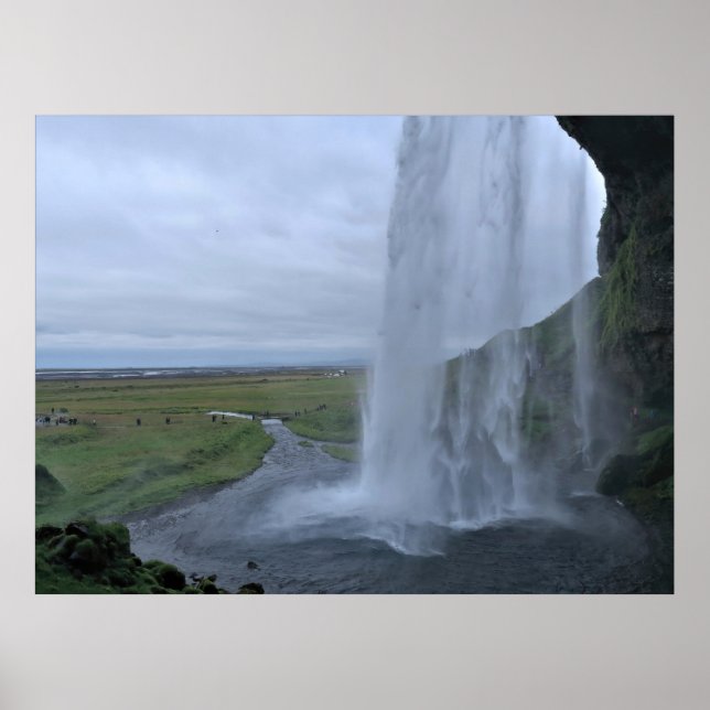 Hinter dem Schleier von Seljalandsfoss Poster (Vorne)