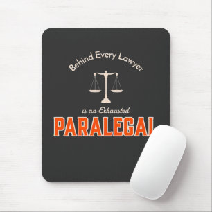 Hinter jedem Anwalt steht ein ausgebeuteter Parale Mousepad
