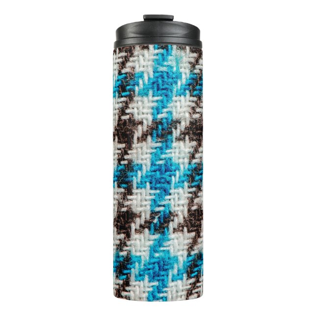 Hintergrund der Flanelltextur. Thermosbecher (Vorderseite)