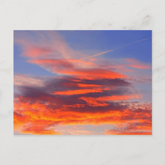 Hintergrund des bunten Himmels. Postkarte (Vorderseite)