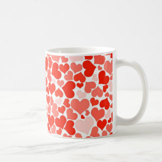 Hintergrund des roten Herzens Kaffeetasse