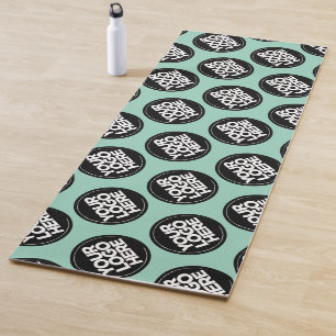 Hintergrund für berufliche grün wiederholte Logos Yogamatte