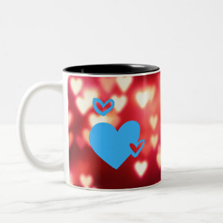 Hintergrundinformationen zu den blauen Herzen der  Zweifarbige Tasse