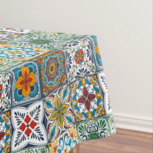 Hintergrundspuren/Talavera-inspirierte Fliesen Tischdecke