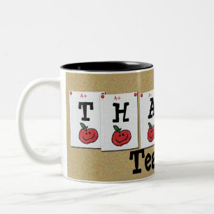 Hinweis auf das Bulletin Board für Grundschullehre Zweifarbige Tasse