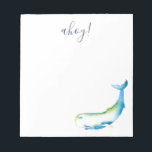 Hinweis für Personalisiertes Geschirr mit Blauwal Notizblock<br><div class="desc">Niedlich und küstennah präsentiert sich diese personalisierte Schreibmaschine mit dem Wort "ahoy" Set in marineblauer Schriftzeichen mit meiner original Aquarellkunst aus Blauwalen. Dieses nautische Design kann personalisiert sein, Ihren Namen oder Monogramm einzufügen. Ideal für Gastgeschenke mit Strandmotiv oder für ein Geschenk für Kinder. Weitere Designs wie dieses von Victoria Grigaliunas...</div>