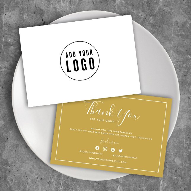 Hinzufügen der Farbe für die weiße Grenze (Von Creator hochgeladen)