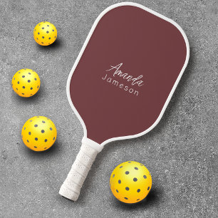 Hinzufügen einer dunklen Monogramm-Rose mit vollst Pickleball Schläger
