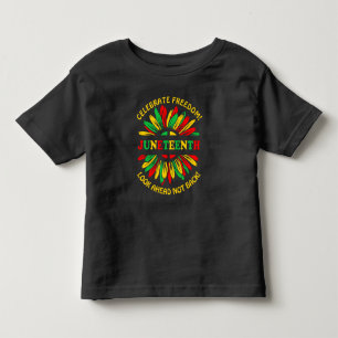Hinzufügen von Namen Text bearbeiten Juneteenth So Kleinkind T-shirt
