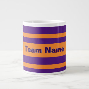 Hinzufügen von Teamnamen und Lila Sportteams Jumbo-Tasse