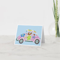 Hippie-Dachshunde in ihrem Flower-Child-Liebesauto